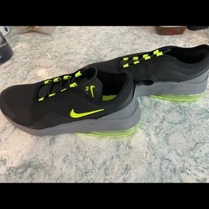 Boys youth Nike